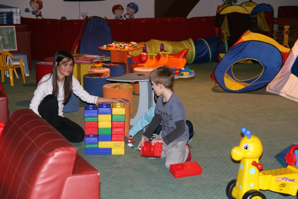 Hotel Angella Kopaonik Kültér fotó
