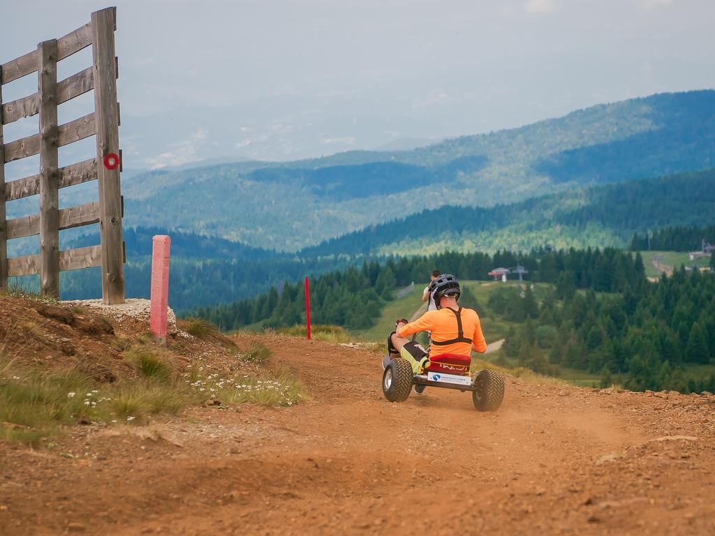 Hotel Angella Kopaonik Kültér fotó